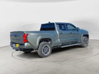 Toyota Tacoma 2025 4x4 TRD Sport 4dr Double Cab 5.0 ft SB 8A