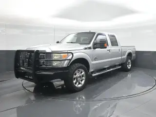 Ford F-250 Super Duty 2016 4x4 XLT 4dr Crew Cab 8 ft. LB Pickup