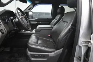 Ford F-250 Super Duty 2016 4x4 XLT 4dr Crew Cab 8 ft. LB Pickup