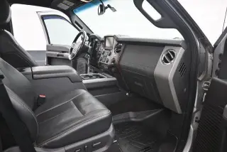 Ford F-250 Super Duty 2016 4x4 XLT 4dr Crew Cab 8 ft. LB Pickup