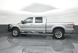 Ford F-250 Super Duty 2016 4x4 XLT 4dr Crew Cab 8 ft. LB Pickup
