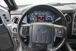 Ford F-250 Super Duty 2016 4x4 XLT 4dr Crew Cab 8 ft. LB Pickup