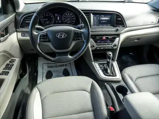 Hyundai ELANTRA 2017 Limited 4dr Sedán