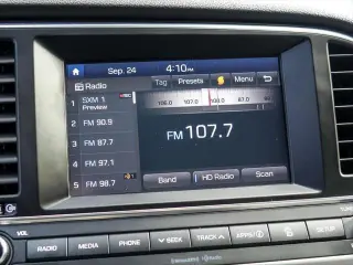 Hyundai ELANTRA 2017 Limited 4dr Sedán