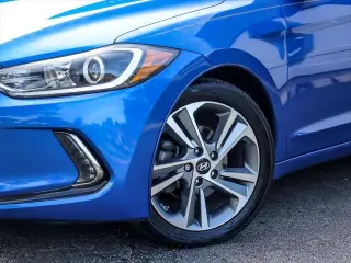 Hyundai ELANTRA 2017 Limited 4dr Sedán