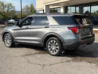 Ford Explorer 2025 AWD Active 4dr SUV