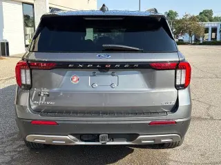 Ford Explorer 2025 AWD Active 4dr SUV