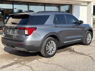 Ford Explorer 2025 AWD Active 4dr SUV