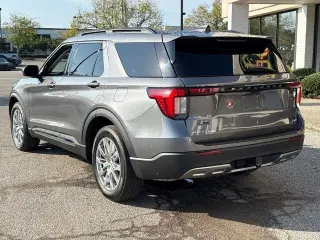 Ford Explorer 2025 AWD Active 4dr SUV