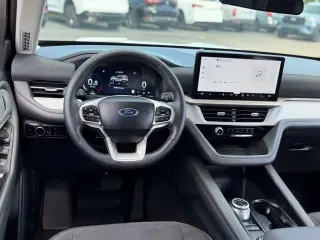 Ford Explorer 2026 AWD Active 4dr SUV