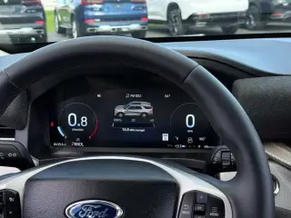Ford Explorer 2026 AWD Active 4dr SUV