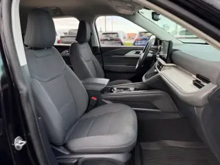 Ford Explorer 2025 AWD Active 4dr SUV
