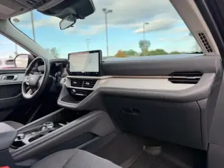 Ford Explorer 2025 AWD Active 4dr SUV