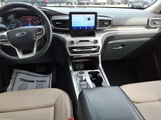 Ford Explorer 2023 AWD XLT 4dr SUV
