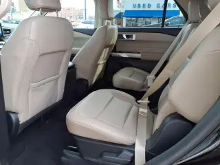 Ford Explorer 2023 AWD XLT 4dr SUV