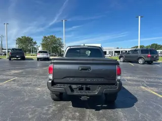 Toyota Tacoma 2021 4x4 TRD Sport 4dr Double Cab 5.0 ft SB 6A
