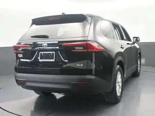 Toyota Grand Highlander 2024 XLE 4dr SUV