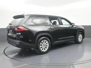 Toyota Grand Highlander 2024 XLE 4dr SUV