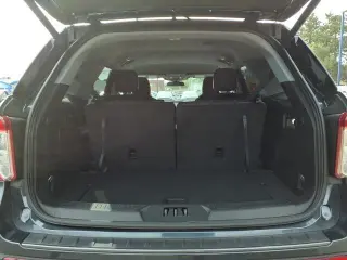 Ford Explorer 2023 AWD XLT 4dr SUV