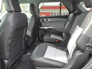 Ford Explorer 2023 AWD XLT 4dr SUV