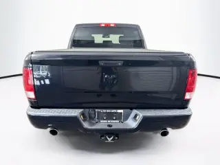 Ram 1500 2016 4x2 Express 4dr Crew Cab 5.5 ft. SB Pickup