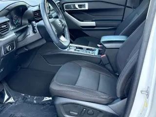 Ford Explorer 2023 AWD XLT 4dr SUV