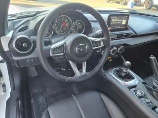 Mazda MX-5 Miata RF 2023 Grand Touring 2dr Convertible 6M