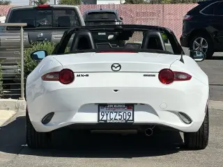 Mazda MX-5 Miata 2021 Sport 2dr Convertible 6 cilindros