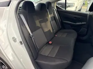 Nissan Sentra 2025 SV 4dr Sedán