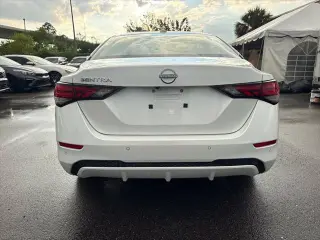 Nissan Sentra 2025 SV 4dr Sedán