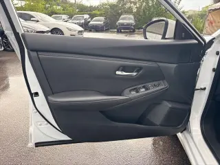 Nissan Sentra 2025 SV 4dr Sedán