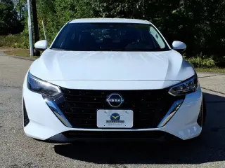 Nissan Sentra 2024 S 4dr Sedán