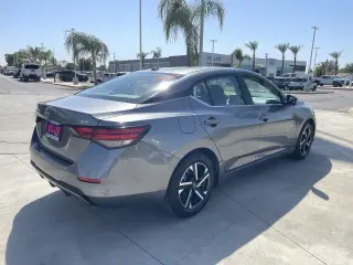 Nissan Sentra 2024 SV 4dr Sedán