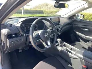 Nissan Sentra 2024 SV 4dr Sedán