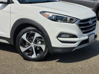 Hyundai TUCSON 2018 Value SUV de 4 puertas