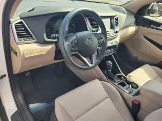 Hyundai TUCSON 2018 Value SUV de 4 puertas