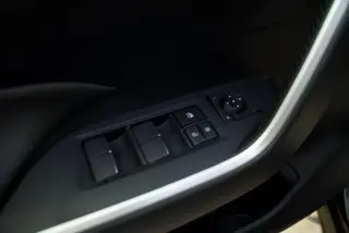 Toyota RAV4 2025 AWD XLE 4dr SUV