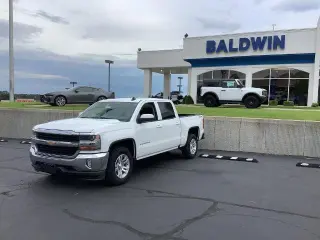 Chevrolet Silverado 1500 2017 4x4 LT 4dr Cab de Tripulación 5.8 ft. SB