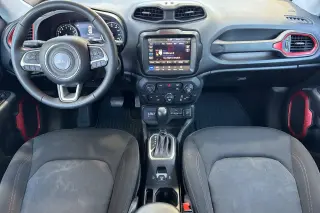 Jeep Renegade 2023 4x4 Trailhawk 4dr SUV