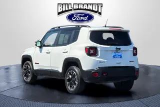 Jeep Renegade 2023 4x4 Trailhawk 4dr SUV
