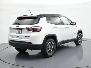 Jeep Compass 2025 4x4 Trailhawk 4dr SUV