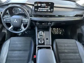 Mitsubishi Outlander 2024 AWD SE 4dr SUV