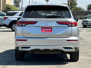 Mitsubishi Outlander 2024 AWD SE 4dr SUV