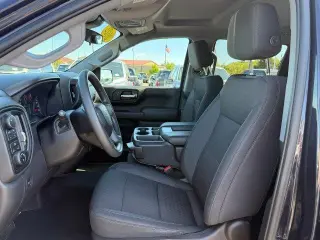 Chevrolet Silverado 1500 2022 4x4 Custom Trail Boss 4dr Crew Cab 5.8 ft. SB