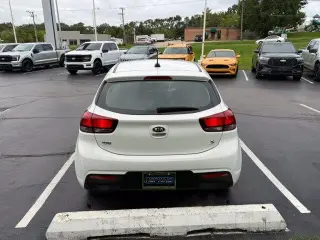 Kia Rio 5-Door 2019 S 4dr Wagon