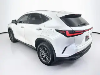 Lexus NX 350 2022 AWD Premium Crossover de 4 puertas