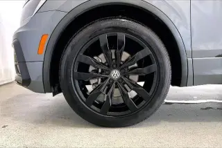 Volkswagen Tiguan 2021 SE 4dr SUV