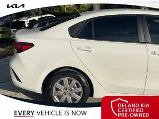 Kia Rio 2022 LX 4 puertas Sedán
