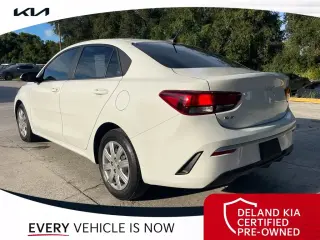 Kia Rio 2022 LX 4 puertas Sedán