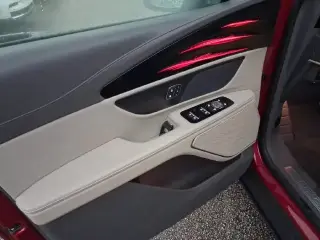 Lincoln Nautilus 2024 AWD Premiere SUV de 4 puertas